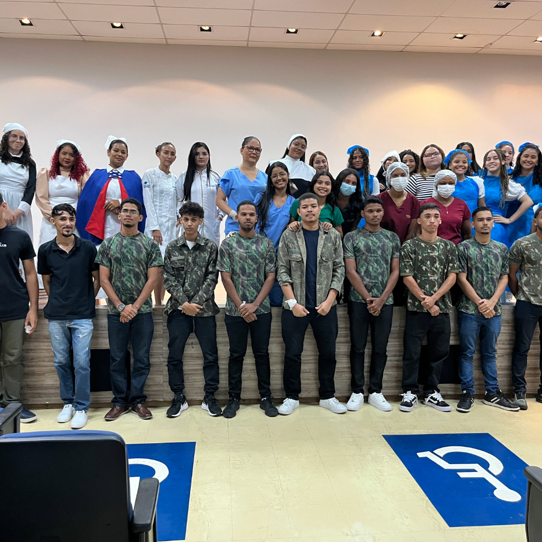 UNIFACEMA REALIZOU EVENTO EM COMEMORAÇÃO AO DIA DO PROFISSIONAL DE ENFERMAGEM