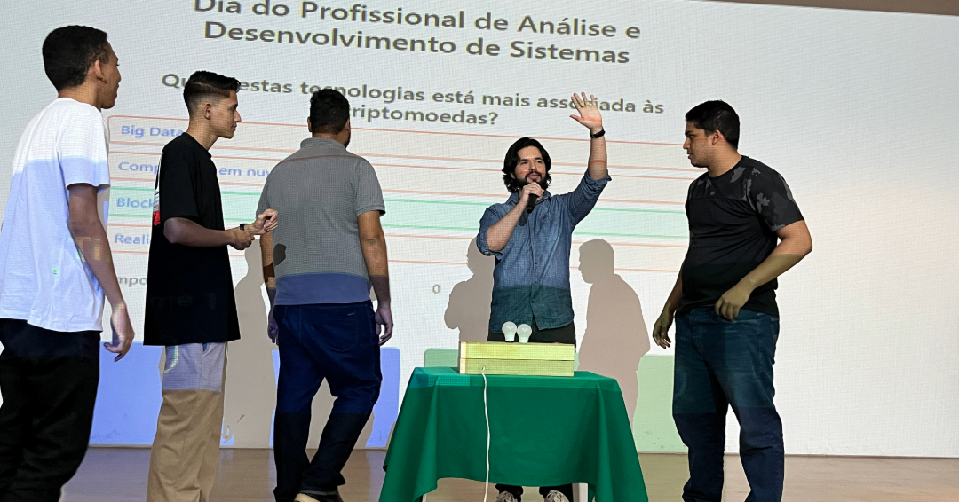 UniFacema realiza Desafio ADS 2025 em comemoração ao Dia do Profissional de Análise e Desenvolvimento de Sistemas