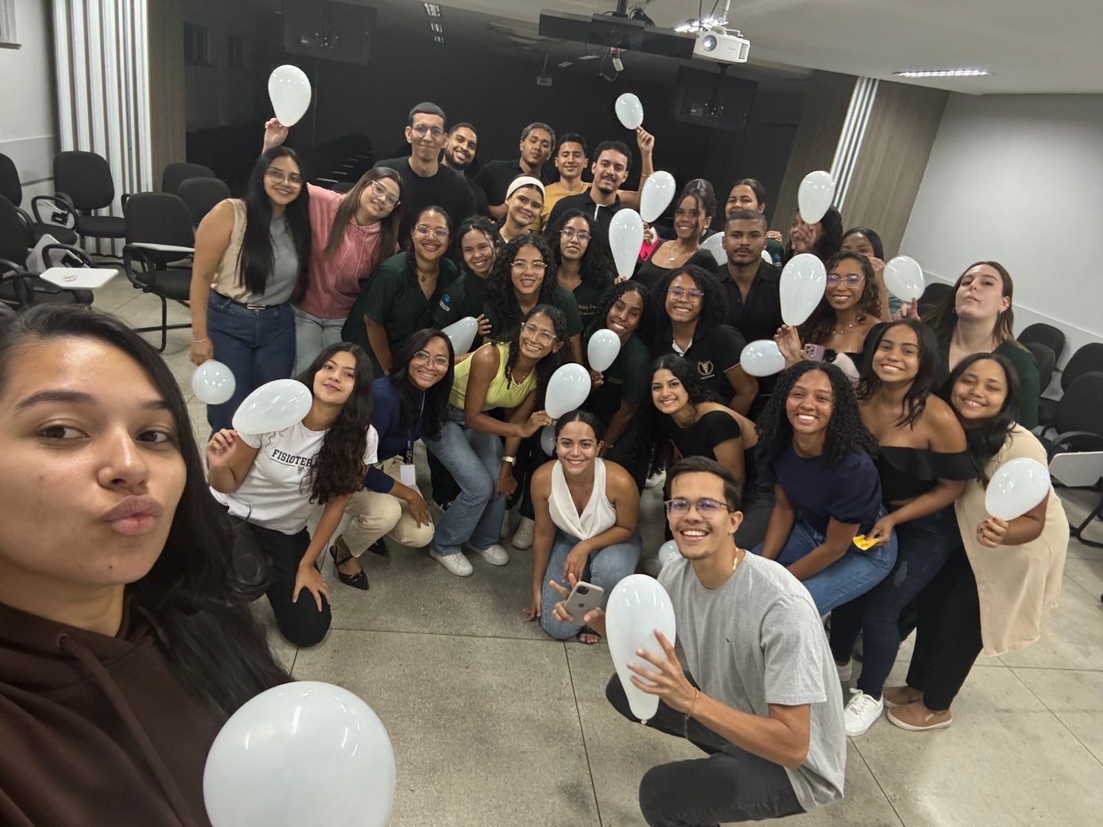 Projeto “Reconhecendo o Melhor em Nós” promoveu autoconhecimento e valorização pessoal entre acadêmicos de Fisioterapia do UniFacema Campus Codó