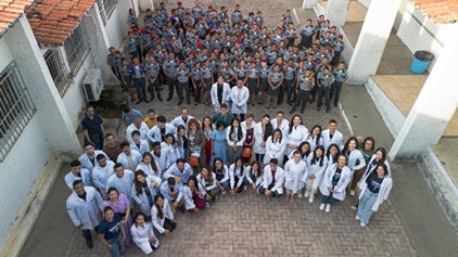 Acadêmicos do 3º período de Medicina do UniFacema realizam projeto extensionista sobre imunização no Colégio Militar Tiradentes IV