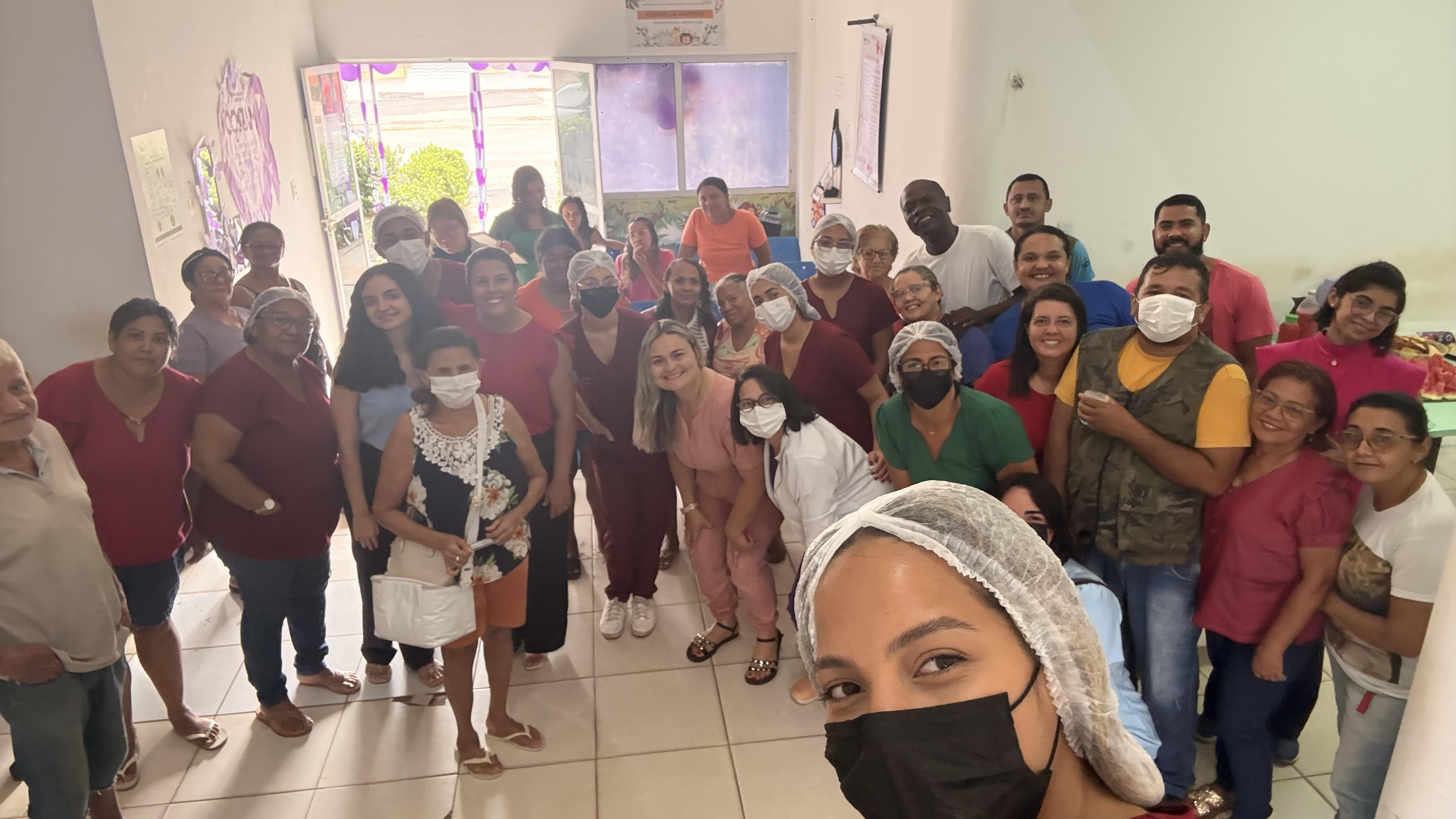 Acadêmicos de Enfermagem do UniFacema Campus Caxias promovem ação em alusão ao Dia Internacional da Mulher na UBS COHAB