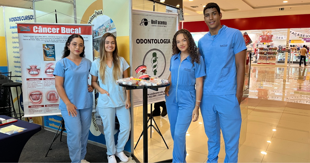 Curso de Odontologia do UniFacema promove orientações sobre saúde bucal na Praça de Justiça & Cidadania em Caxias