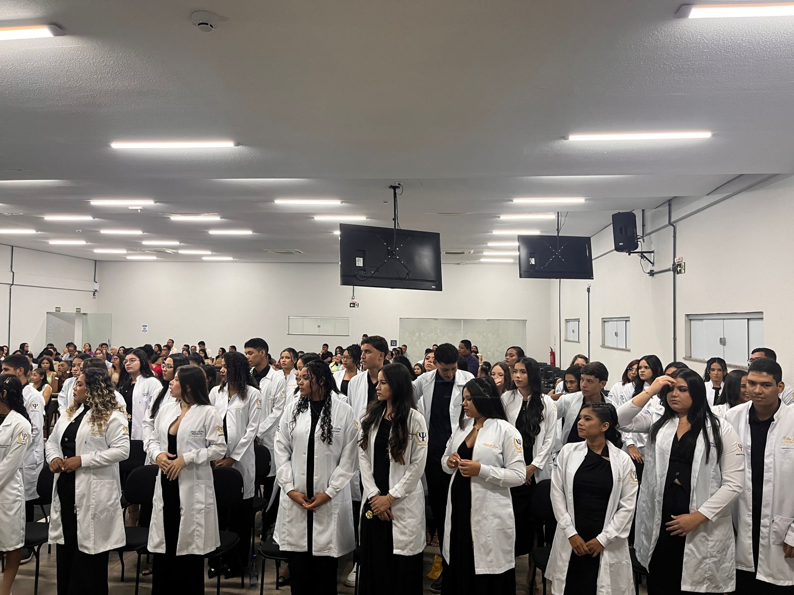 UniFacema Campus Presidente Dutra realiza Cerimônia do Jaleco para acadêmicos de Psicologia