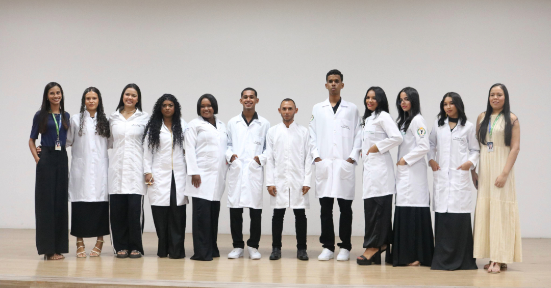 Cerimônia do Jaleco marca início da trajetória acadêmica dos alunos de Educação Física no UniFacema Campus Caxias