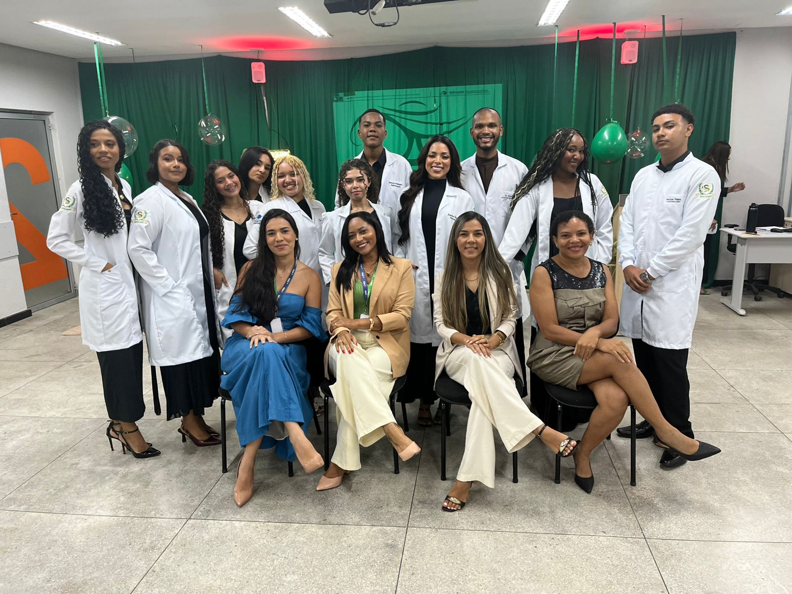 Cerimônia do Jaleco marca início da trajetória acadêmica dos estudantes de Enfermagem no UniFacema Campus Codó