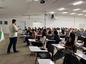 UniFacema promove discussão sobre prevenção do suicídio, luto e reconstrução emocional no Campus Presidente Dutra