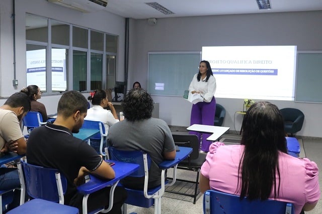 Qualifica Direito aborda Direito Penal e Processo Penal em preparação para o Exame da OAB