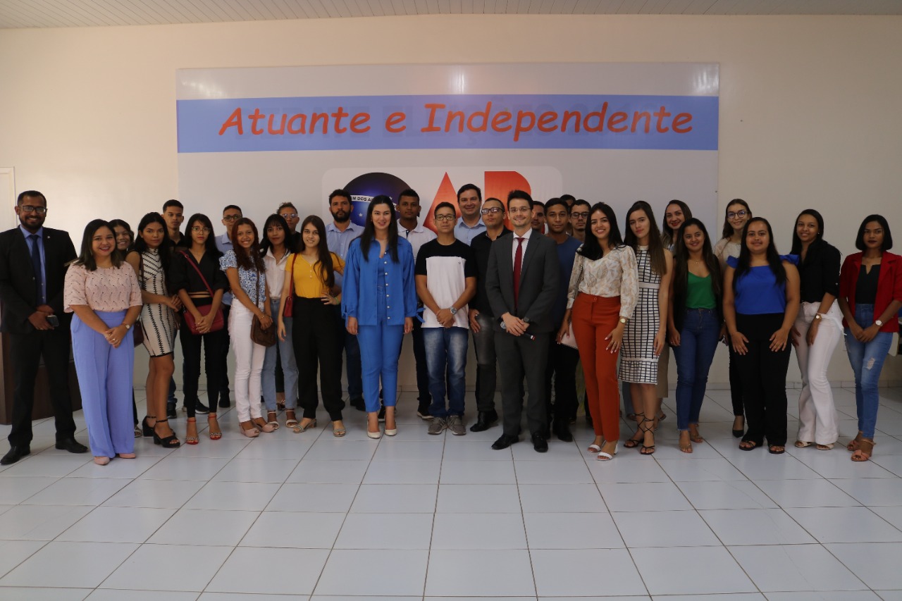 Acadêmicos de Direito do UniFacema visitam a OAB/Subseção de Caxias