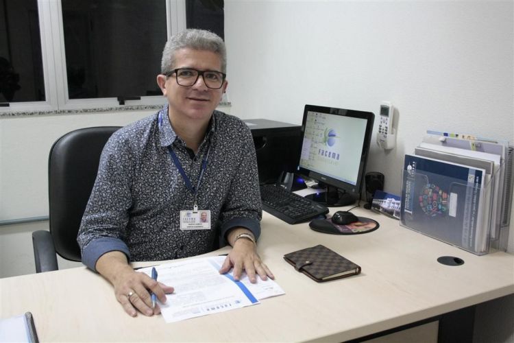 Prof._Marcos_Aurelio_